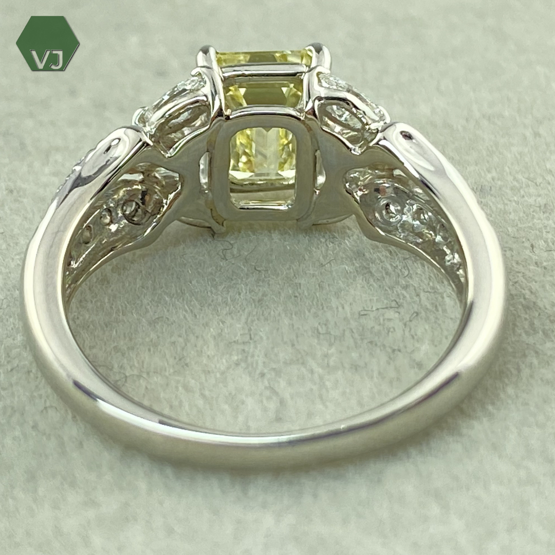 【9-42】ダイヤモンド　リング　D1.153ct　D1.51ct レディースのアクセサリー(リング(指輪))の商品写真