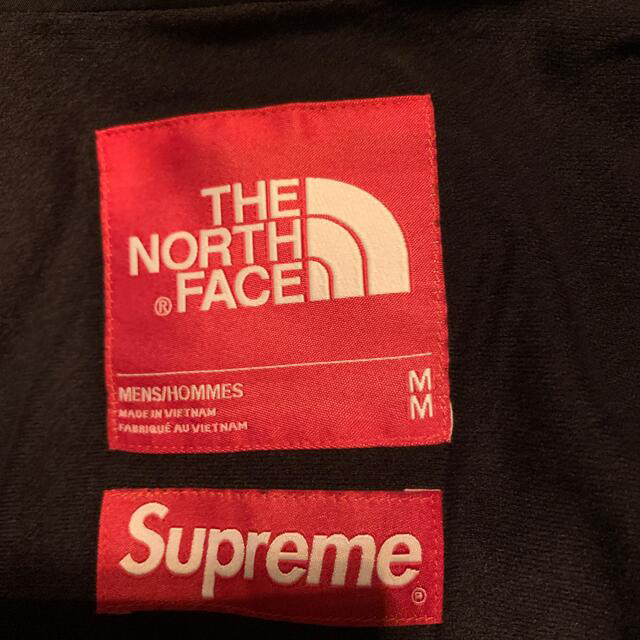 THE NORTH FACE(ザノースフェイス)のsupreme× the North Faceコラボマウンテンジャケット18SS メンズのジャケット/アウター(マウンテンパーカー)の商品写真