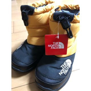 ザノースフェイス(THE NORTH FACE)の【新品未使用品】ノースフェイス　NUPTSE BOOTIE (ブーツ)