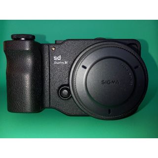 シグマ(SIGMA)のシグマ SIGMA sd quattro h(デジタル一眼)