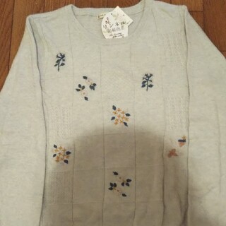 お値下げ！新品 刺繍いりセーター(ニット/セーター)