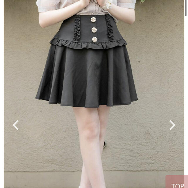 ROJITA(ロジータ)のビジュー釦スカート レディースのスカート(ミニスカート)の商品写真