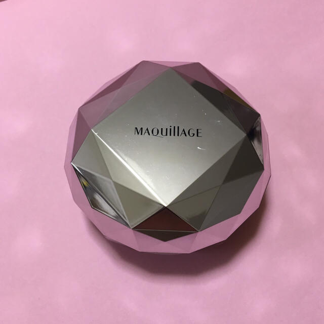 MAQuillAGE(マキアージュ)のマキアージュ デザインリメイクパウダー コスメ/美容のベースメイク/化粧品(フェイスパウダー)の商品写真