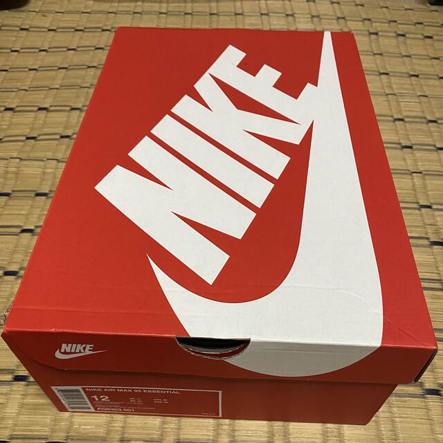 NIKE(ナイキ)のNIKE AIR MAX 95 ESSENTIAL メンズの靴/シューズ(スニーカー)の商品写真