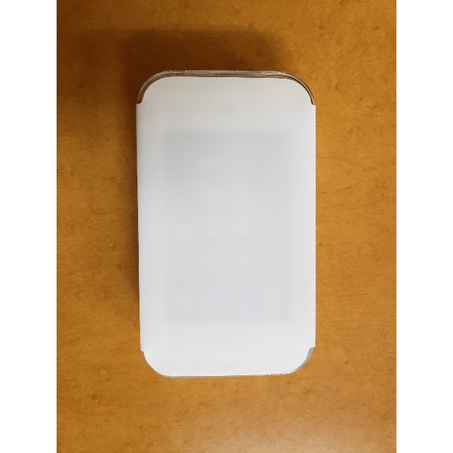 Apple(アップル)のアップル Apple iPod touch [MD058J/A] 新品 ② スマホ/家電/カメラのオーディオ機器(ポータブルプレーヤー)の商品写真