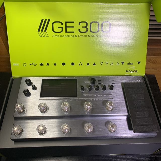 MOOER GE300 スイッチハット付き