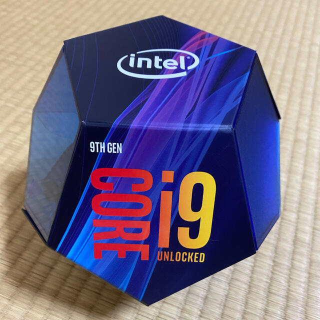 インテル® Core™ i9-9900K プロセッサー