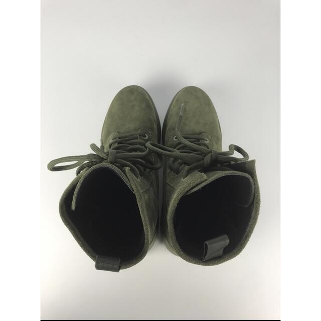 adidas(アディダス)のYEEZY◆SEASON6 Thick Suede Combat Boot  メンズの靴/シューズ(ブーツ)の商品写真