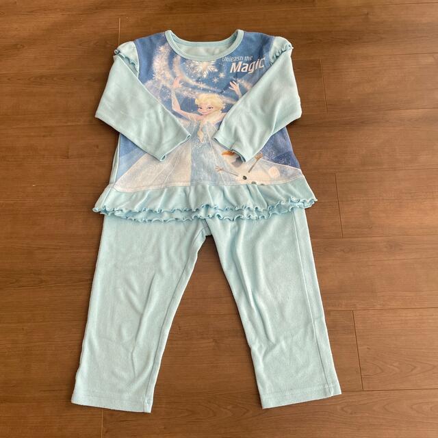 AEON(イオン)のパジャマ キッズ/ベビー/マタニティのキッズ服女の子用(90cm~)(パジャマ)の商品写真