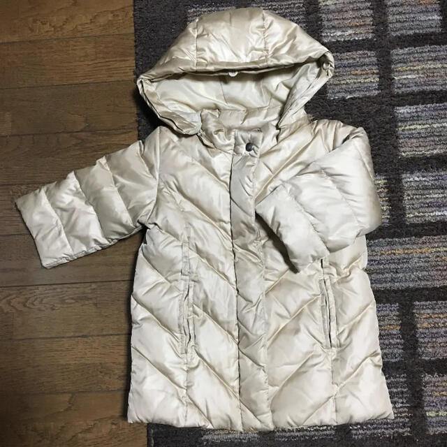 babyGAP(ベビーギャップ)のBaby Gap ダウン　80 キッズ/ベビー/マタニティのベビー服(~85cm)(ジャケット/コート)の商品写真