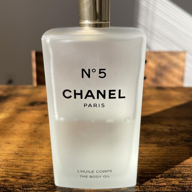 CHANEL - CHANEL 限定 ボディオイル 5番 約100mlの通販 by mai's shop｜シャネルならラクマ