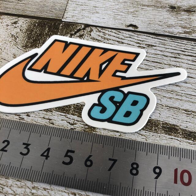 NIKE(ナイキ)のNIKE SB ステッカー ナイキ スケートボーディング SKATE  スポーツ/アウトドアのスポーツ/アウトドア その他(スケートボード)の商品写真