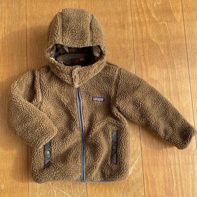 patagonia(パタゴニア)のピヨピヨ様専用　ベビー・リバーシブル・トリブルズ・フーディ 4T キッズ/ベビー/マタニティのキッズ服男の子用(90cm~)(ジャケット/上着)の商品写真