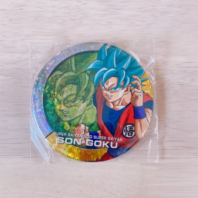 ドラゴンボール(ドラゴンボール)の【専用】ドラゴンボール　缶バッジ エンタメ/ホビーのアニメグッズ(バッジ/ピンバッジ)の商品写真