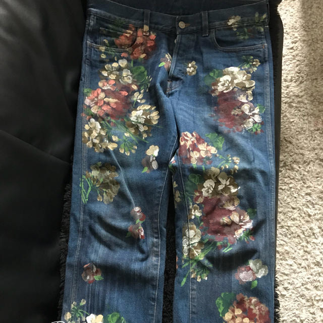 Gucci - GUCCI フラワーデニム flower denimの通販 by 3｜グッチならラクマ