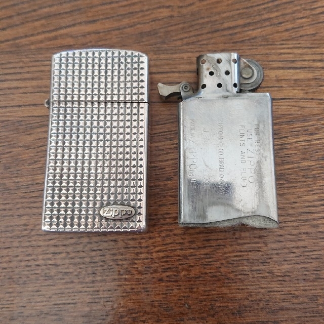 ZIPPO(ジッポー)のジッポライター スリムサイズ メンズのファッション小物(タバコグッズ)の商品写真