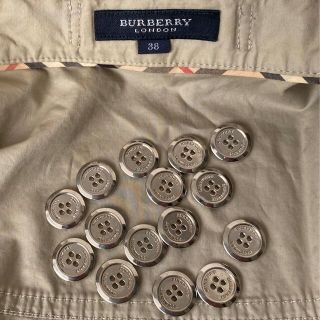 バーバリー(BURBERRY)のバーバリーロンドン　ボタン　15個(各種パーツ)