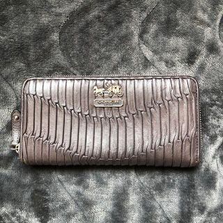 コーチ(COACH)のコーチ　シルバー　長財布　中古(財布)