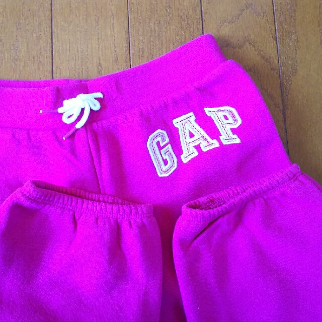 GAP(ギャップ)のGAP セットアップスエット キッズ/ベビー/マタニティのキッズ服女の子用(90cm~)(その他)の商品写真