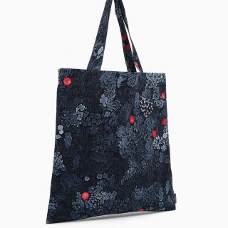 マリメッコ(marimekko)のmarimekko マリメッコ　新作Kurjenmarja トートバッグ(トートバッグ)