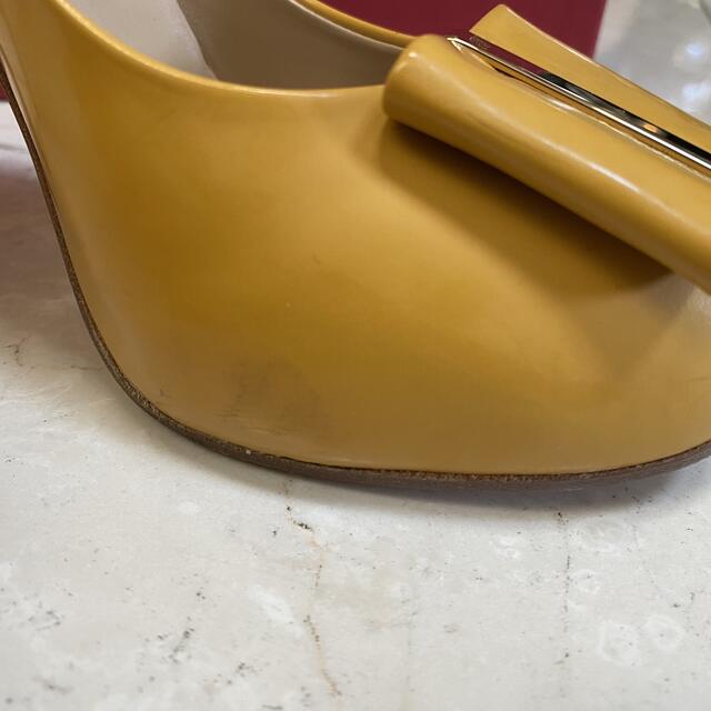 ROGER VIVIER(ロジェヴィヴィエ)のRoger Vivier パンプス レディースの靴/シューズ(ハイヒール/パンプス)の商品写真