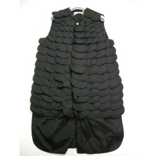 モンクレール(MONCLER)の1■モンクレールx NOIR KEI NINOMIYA IRIDIUM新品ベスト(ナイロンジャケット)