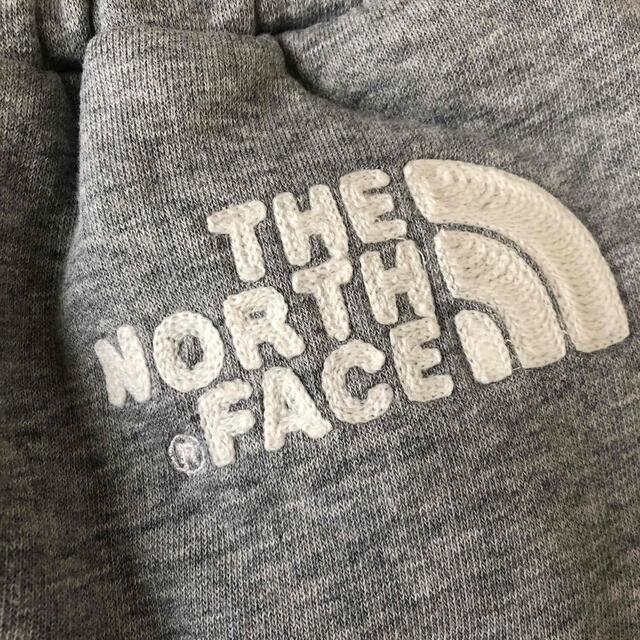 THE NORTH FACE(ザノースフェイス)のTHE NORTH FACE  ズボン スウェットパンツ 110 ノースフェイス キッズ/ベビー/マタニティのキッズ服男の子用(90cm~)(パンツ/スパッツ)の商品写真