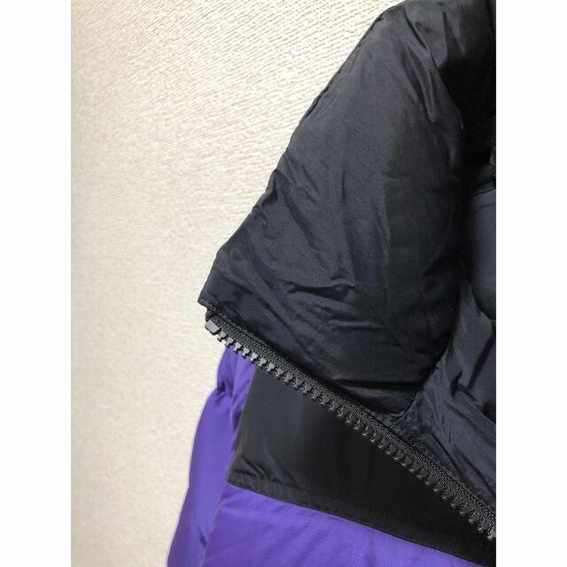 THE NORTH FACE(ザノースフェイス)の【未使用品】THE NORTH FACE ノースフェイス ヌプシ ダウン 紫 S メンズのジャケット/アウター(ダウンジャケット)の商品写真