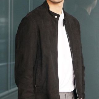 バーニーズニューヨーク(BARNEYS NEW YORK)のエンメティ　ユリ シングルライダース(ライダースジャケット)