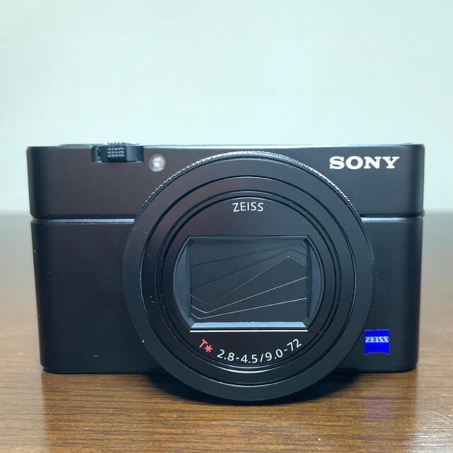 Sony RX-100M6＋バッテリーチャージキット+32GBのSDカード