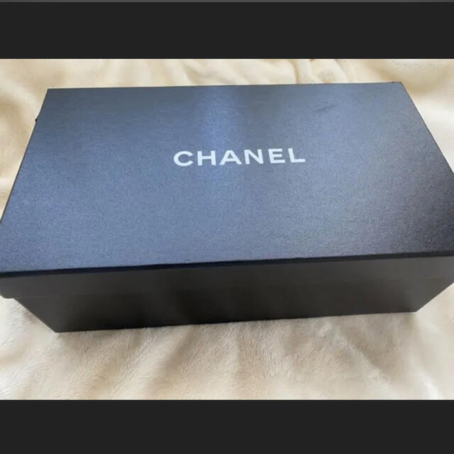 2020年クルーズコレクション CHANEL ツートン エナメル パンプス