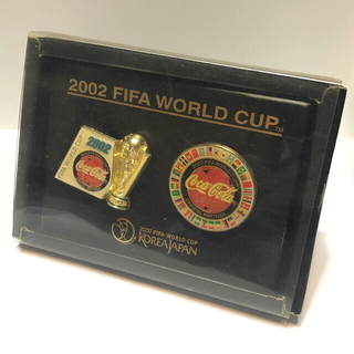 コカコーラ(コカ・コーラ)の2002年FIFA W杯 コカ・コーラ記念ピンバッジ(記念品/関連グッズ)