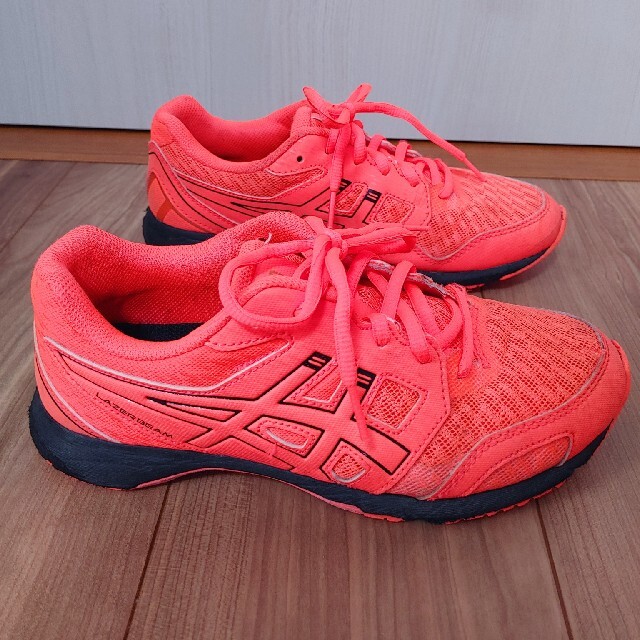 asics(アシックス)のアシックス　スニーカー　23.5cm ジュニア キッズ/ベビー/マタニティのキッズ靴/シューズ(15cm~)(スニーカー)の商品写真