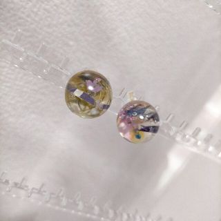 押し花モチーフピアス【ハンドメイド レジン 樹脂 花 フラワー】(ピアス)