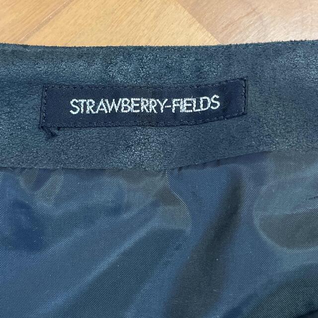 STRAWBERRY-FIELDS(ストロベリーフィールズ)のストロベリーフィールズ　豚革フレアレザースカート レディースのスカート(ひざ丈スカート)の商品写真