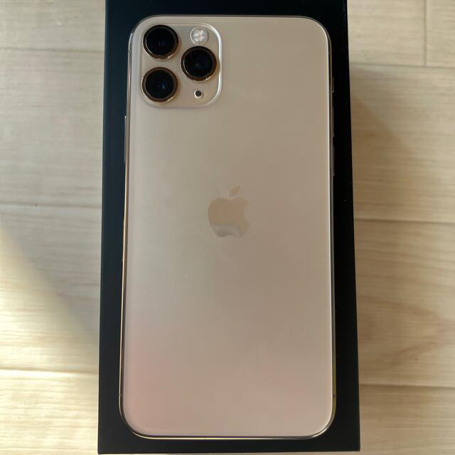 速くおよび自由な iPhone - Apple 11 64GB ゴールド simフリー Pro