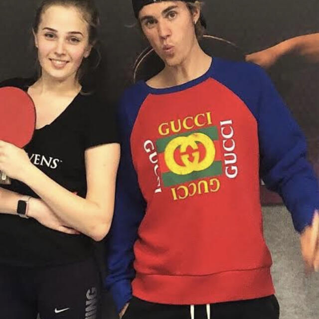 Gucci(グッチ)のジャスティンビーバー着 GUCCI ロゴ スウェット メンズのトップス(スウェット)の商品写真
