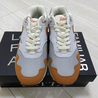 ナイキ(NIKE)のNIKE パタ　エアマックス1(スニーカー)