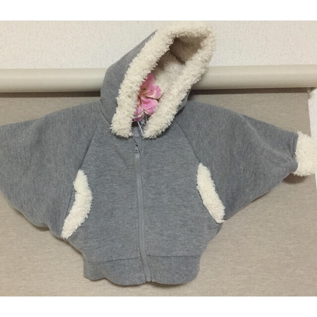 西松屋(ニシマツヤ)の赤ちゃんコート  60〜70  6〜9kg キッズ/ベビー/マタニティのベビー服(~85cm)(ジャケット/コート)の商品写真