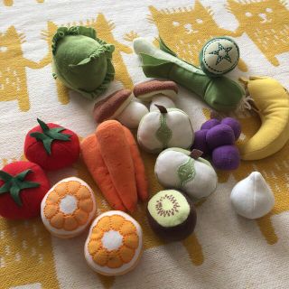 イケア(IKEA)のおままごと　＊ IKEA イケア　野菜セット　フルーツバスケットセット(知育玩具)