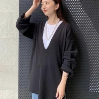 トゥデイフル(TODAYFUL)のトゥデイフル　ウォッシュドVネックニットWashed Vneck Knit(ニット/セーター)