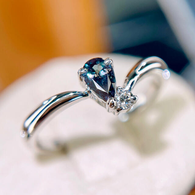 pt900アレキサンドライトダイヤモンドリングAX0.23ct D0.04ct  レディースのアクセサリー(リング(指輪))の商品写真