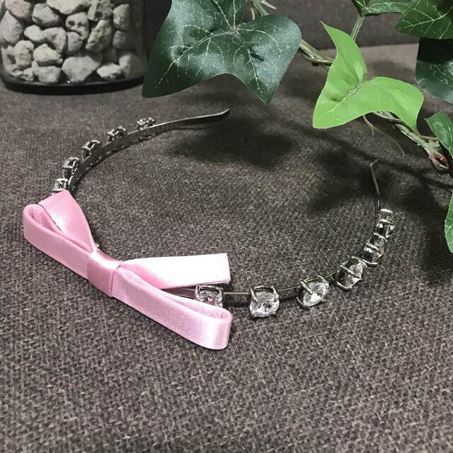miu miu ミュウミュウ カチューシャ リボン ピンク ストーン 美品 | フリマアプリ ラクマ