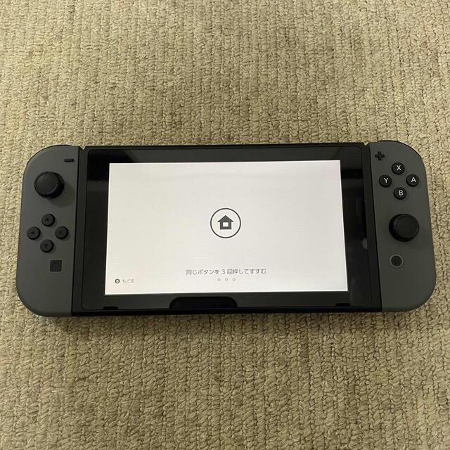 美品　未使用品もあり　任天堂　新型　Switch 本体セット（グレー）