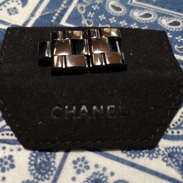 CHANEL(シャネル)のCHANEL　コマ メンズの時計(金属ベルト)の商品写真