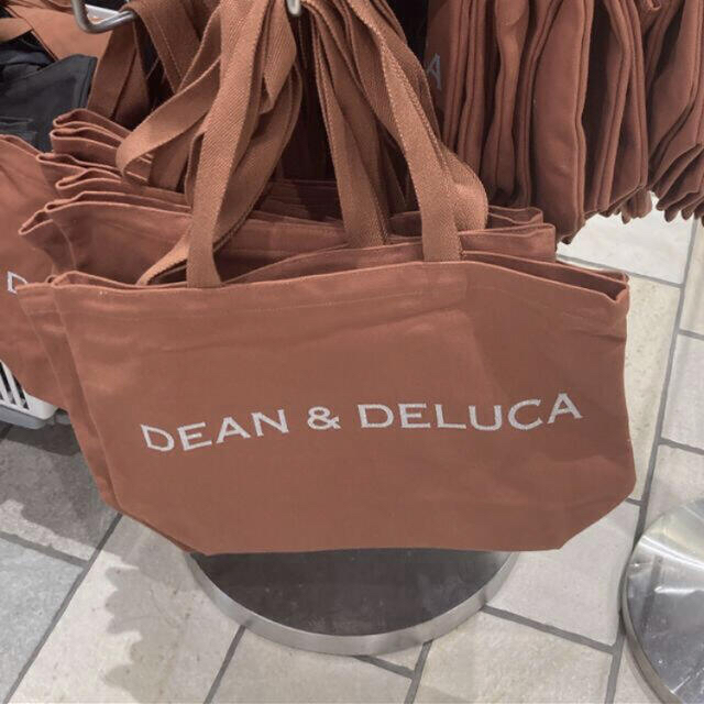 DEAN & DELUCA(ディーンアンドデルーカ)のDEAN & DELUCA トートバッグ テラコッタオレンジ S L セット レディースのバッグ(トートバッグ)の商品写真