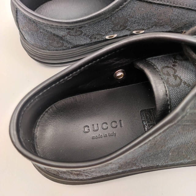 Gucci(グッチ)の【美品】GUCCI レディース　キャンバススニーカー　GG柄　ブラック レディースの靴/シューズ(スニーカー)の商品写真