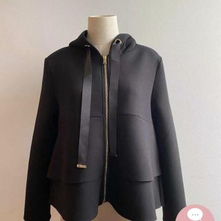 ザラ(ZARA)のててまり様専用　フリルジップパーカー(パーカー)