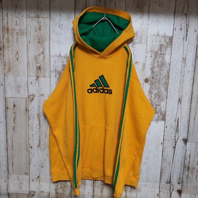 adidas 三本ライン パーカー