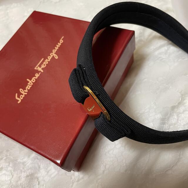 Salvatore Ferragamo - フェラガモカチューシャ 定番リボン 美品